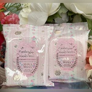 🆕🪷 AMBER GLOW LIMITED EDITION  “CREAMY COCONUT” HAND WIPES SET OF 2. BRAND NEW.